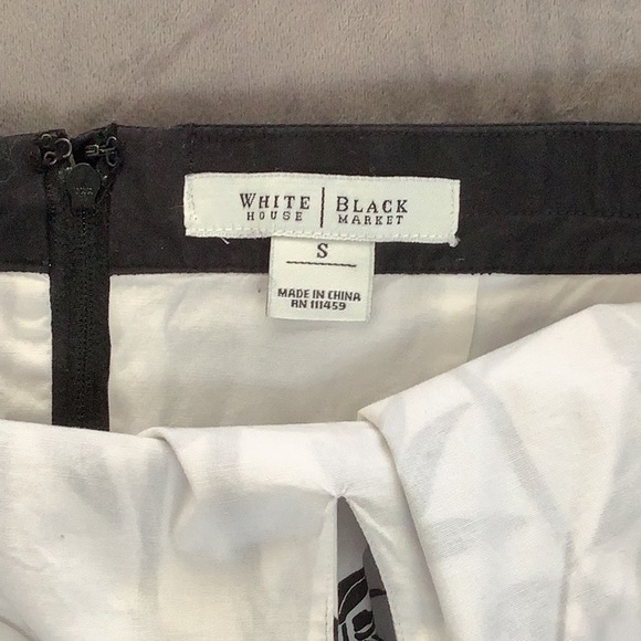 White House/Black Market Halter Size Small - Picture 3 of 3